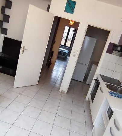 Hypercentre Grand Appartement Lumineux 3 Chambres Parking Agen Exterior foto
